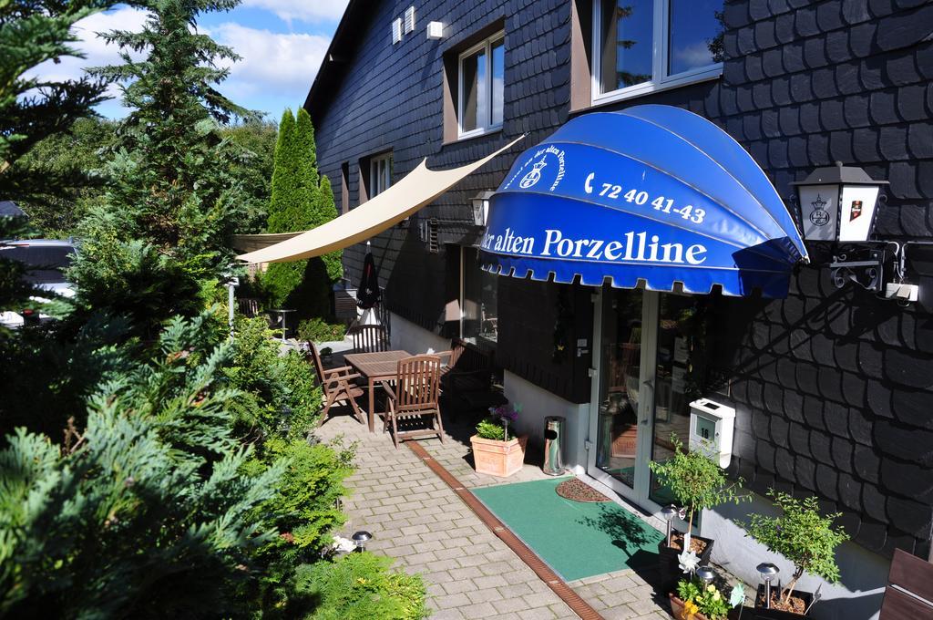 Hotel An Der Alten Porzelline Neuhaus am Rennweg Esterno foto